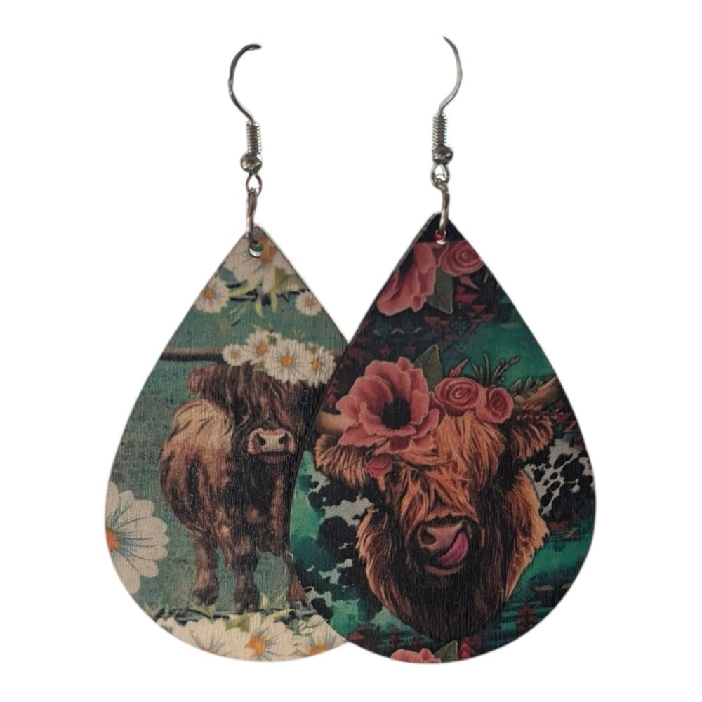 Highland Cow Mismatch Wooden Teardrop Earrings